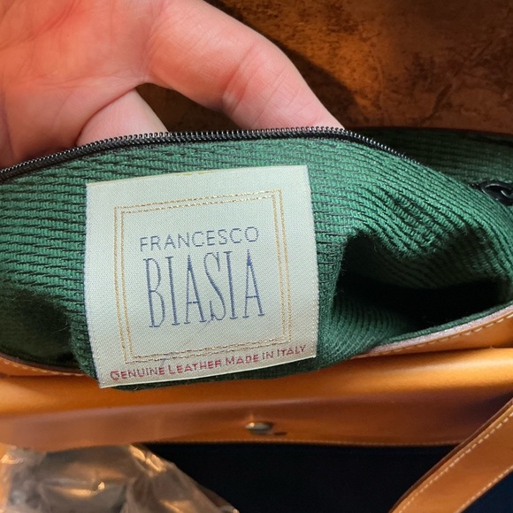 Francesco Biasia Tan Leather Crossbody Bag - Picture 6 of 12